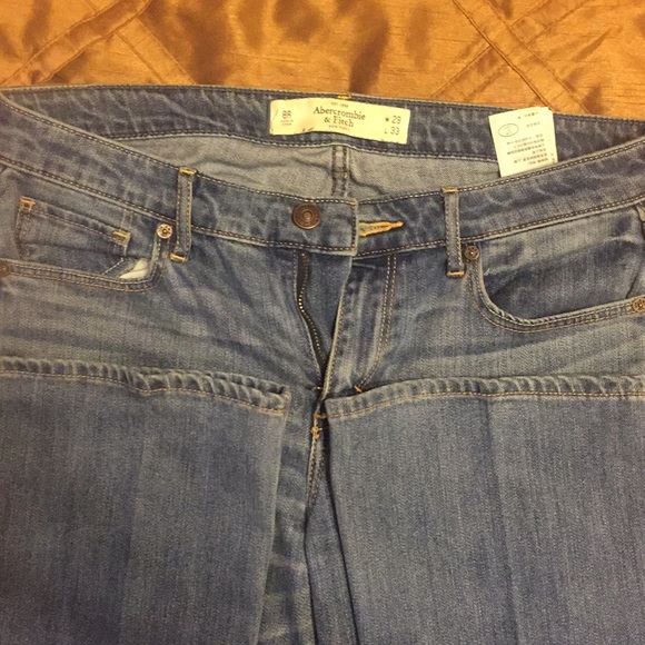 Jeans - Picture 2 of 3